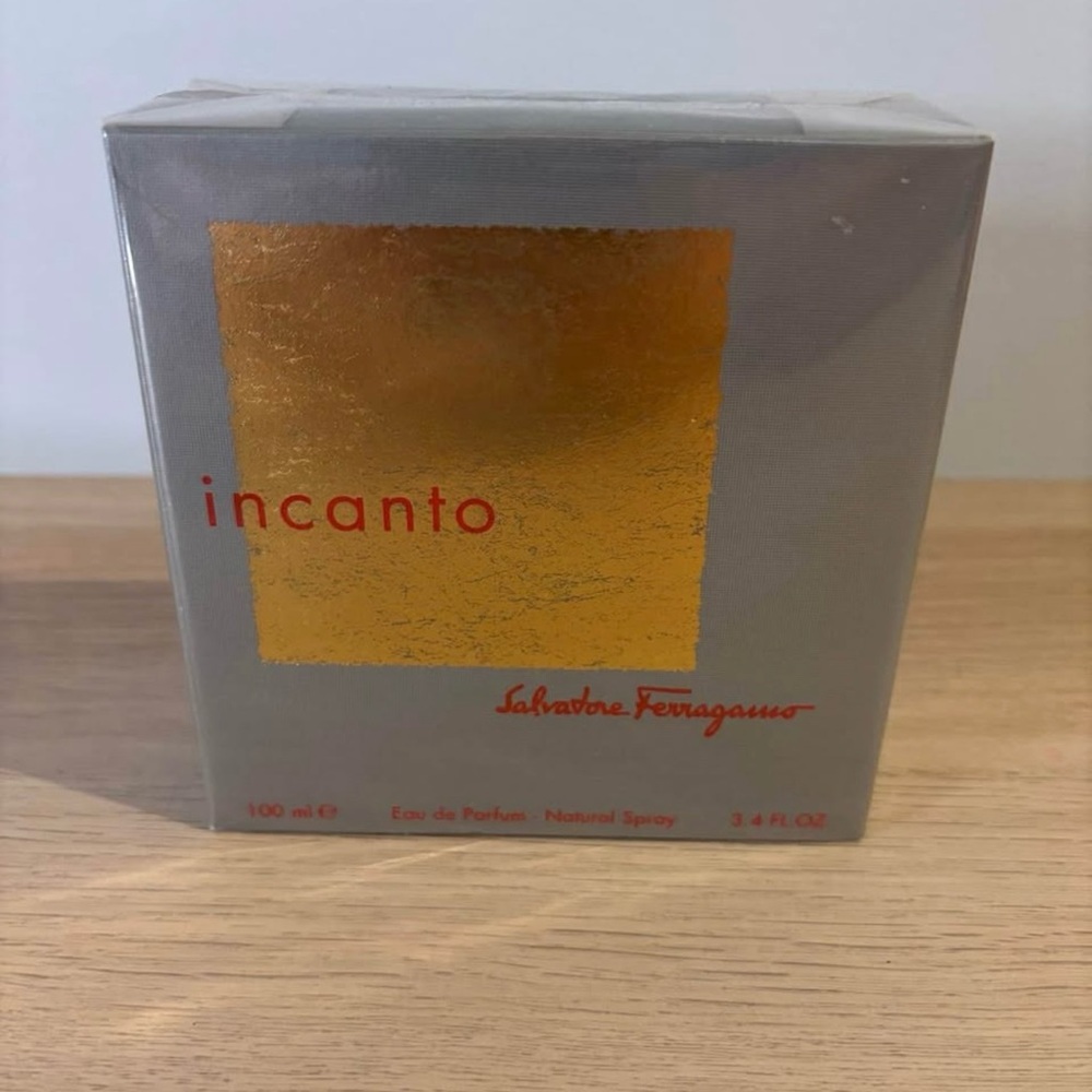 NEW Salvatore Ferragamo Incanto